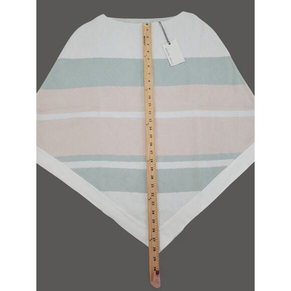 Barefoot Dreams Ocean Breeze Poncho OS Multi Stripe Pink CozyChic Ultra Lite NEW - Picture 5 of 9